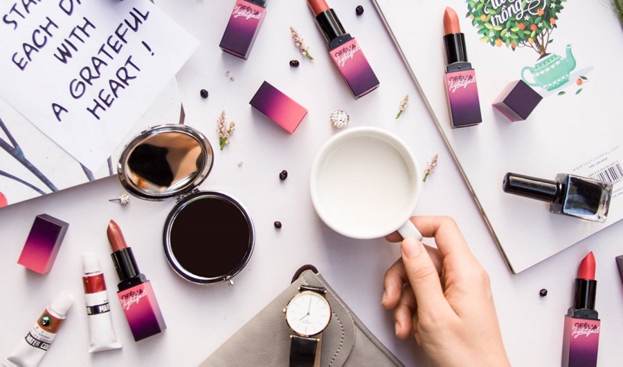 Bán hàng online nên bán gì mỹ phẩm online