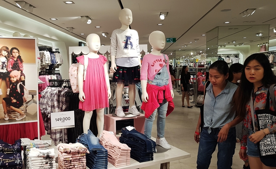 Mở shop quần áo trẻ em cần bao nhiêu vốn để kinh doanh