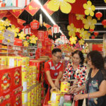 Hàng Tết có thể coi là mặt hàng đang hot nhất thời điểm hiện tại